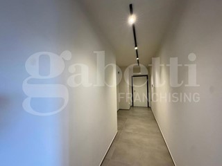 Bilocale in Affitto a Bari, 1'200€, 60 m², arredato