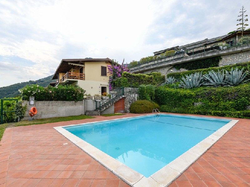 Trilocale in Vendita a Villanuova sul Clisi, 280'000€, 76 m², con Box