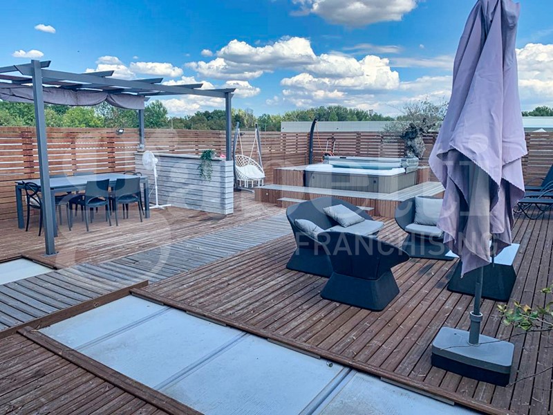 Ufficio in Vendita a San Giovanni in Persiceto, 240'000€, 114 m²