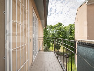 Trilocale in Vendita a Rozzano, 165'000€, 85 m²
