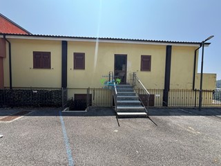 Trilocale in Vendita a Andora, zona Rollo, 210'000€, 73 m²