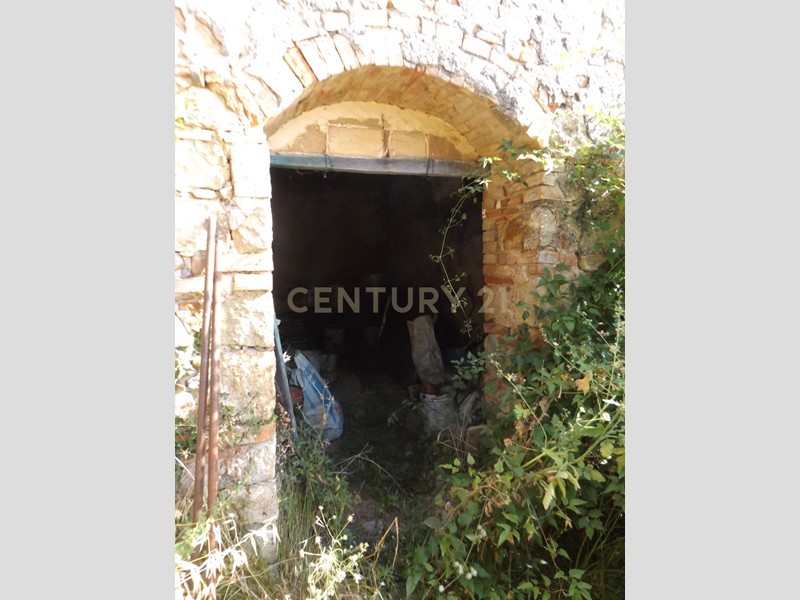 Casa Indipendente in Vendita a Roccastrada, 115'000€, 163 m², con Box