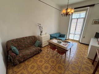 Trilocale in Vendita a Sestri Levante, zona centro, 280'000€, 83 m²