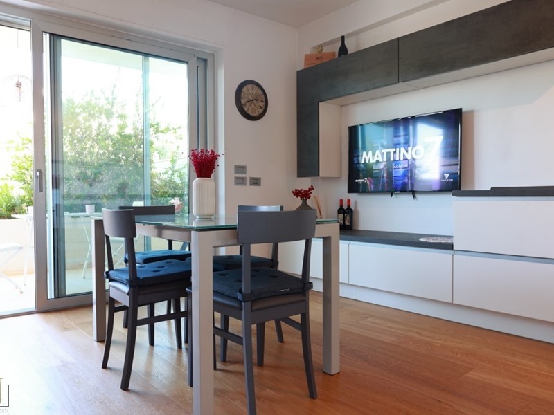 Bilocale in Vendita a Polignano a Mare, 270'000€, 64 m²