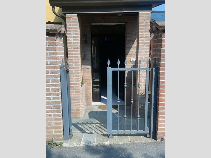 Quadrilocale in Vendita a Berceto, zona Ghiare, 49'000€, 64 m²