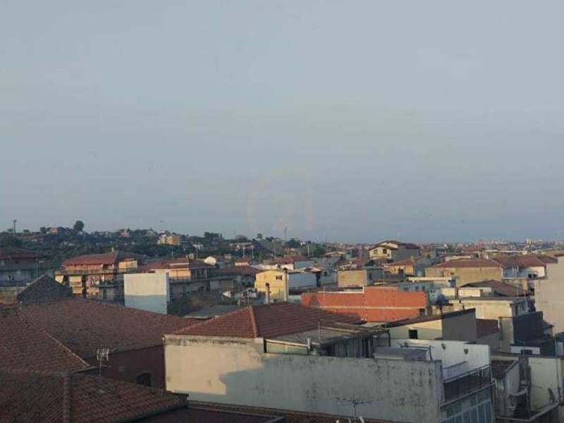 Trilocale in Vendita a Misterbianco, zona Centro, 45'000€, 65 m²