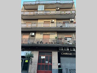 Trilocale in Vendita a Misterbianco, zona Centro, 45'000€, 65 m²