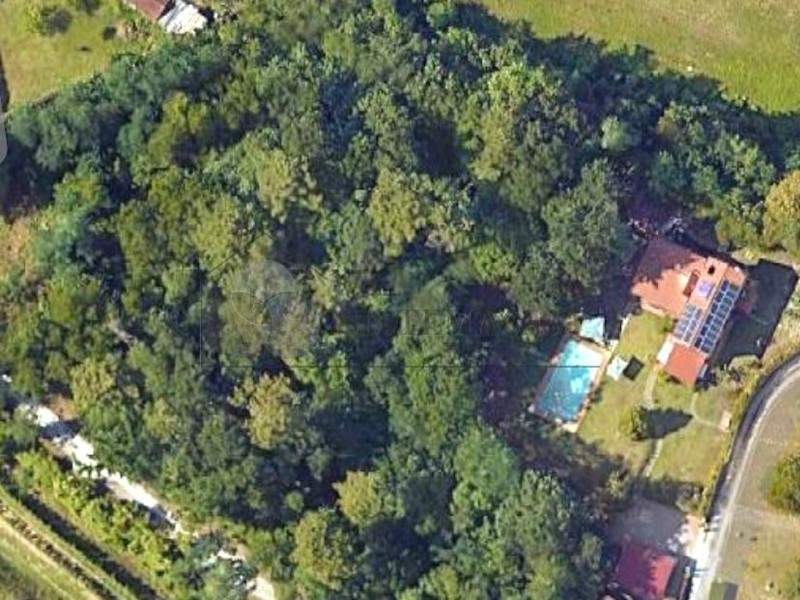 Casa Indipendente in Vendita a Castelnuovo Magra, 800'000€, 250 m²