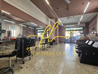 Attività commerciale in Vendita a Rosignano Marittimo, zona Rosignano Solvay, 15'000€, 68 m²