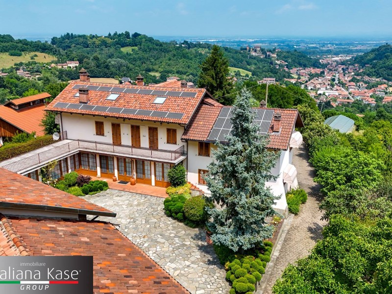 Rustico in Vendita a Castiglione Torinese, 795'000€, 1000 m²