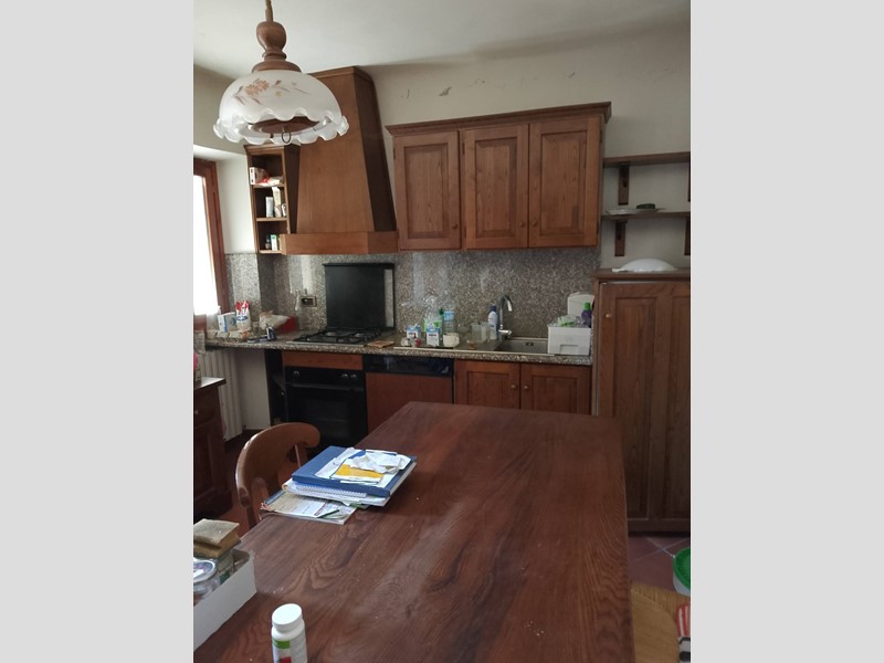 Trilocale in Vendita a Rocca San Casciano, 100'000€, 100 m²