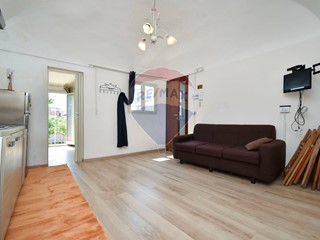 Casa Semi Indipendente in Vendita a Catania, 35'000&euro;, 50 m²