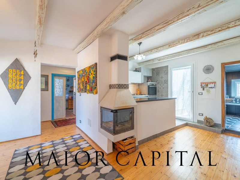 Appartamento in Vendita a Tempio Pausania, 140'000€, 140 m²