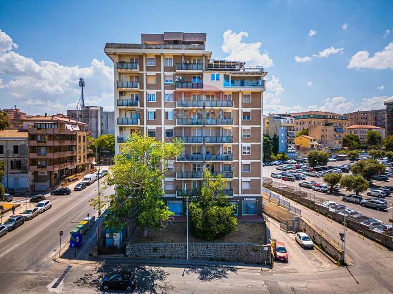 Appartamento in Vendita a Sassari, 169'900€, 145 m²