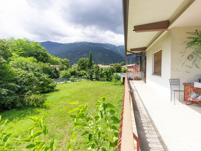 Casa Indipendente in Vendita a Budoia, 170'000€, 390 m²