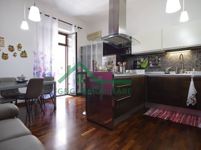 Appartamento in Vendita a Catania, 318'000&euro;, 192 m²