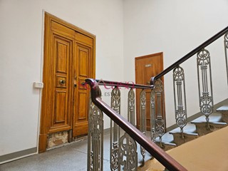 Appartamento in Vendita a Grosseto, 320'000€, 165 m²