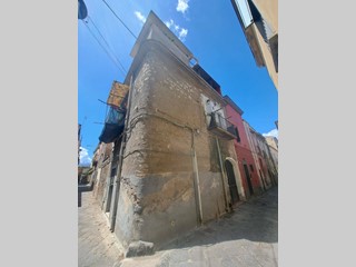 Casa Semi Indipendente in Vendita a Marigliano, 85'000€, 60 m²