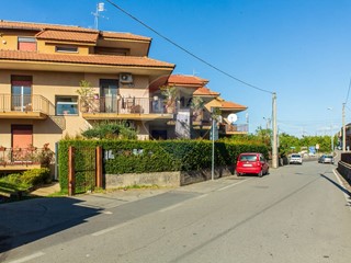 Trilocale in Vendita a Riposto, 70'000€, 97 m²