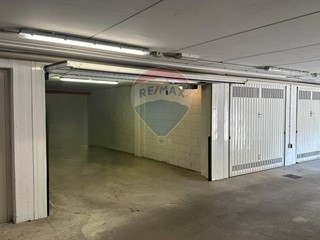 Box in Vendita a Bergamo, 65'000€, 42 m²