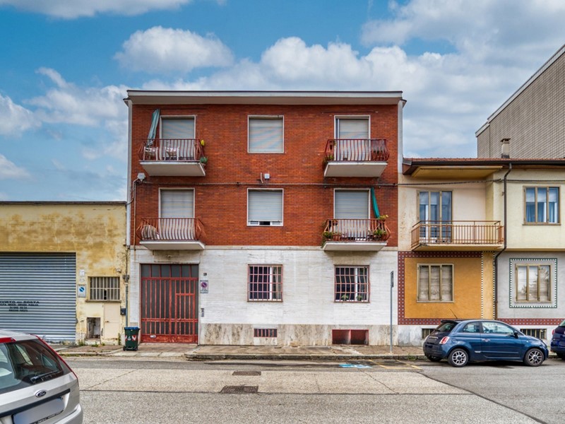 Trilocale in Vendita a Torino, 100'000€, 75 m²