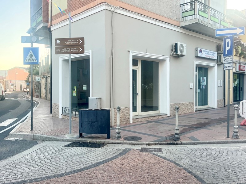 Ufficio in Affitto a Villaputzu, 400&euro;, 90 m²