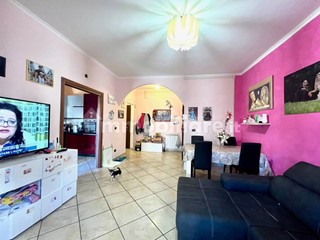 Trilocale in Vendita a Genzano di Roma, 219'000€, 110 m²
