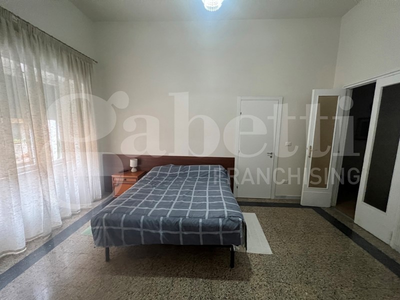 Appartamento in Vendita a Cosenza, 270'000€, 223 m²