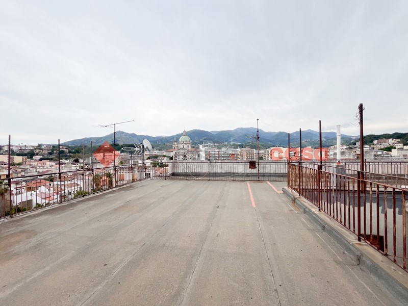 Magazzino in Vendita a Barcellona Pozzo di Gotto, 65'000€, 100 m²