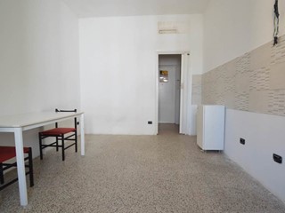 Bilocale in Vendita a Rozzano, 107'000€, 54 m²