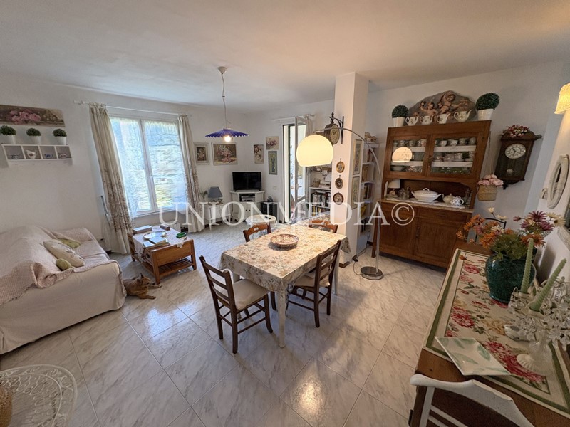 Quadrilocale in Vendita a Fosdinovo, 190'000€, 80 m²
