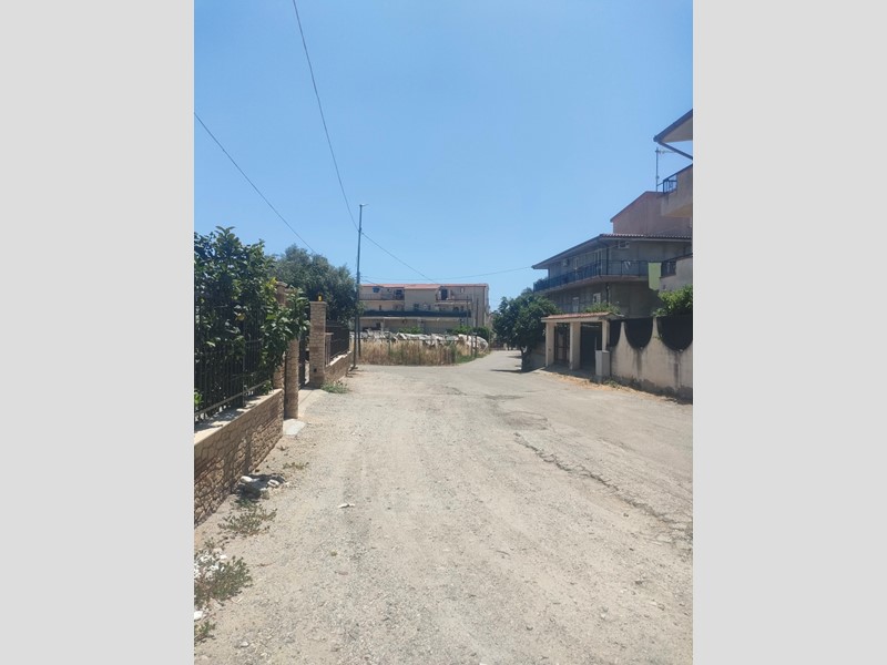 Trilocale in Vendita a San Lorenzo, zona MARINA DI SAN LORENZO, 80'000&euro;, 75 m²