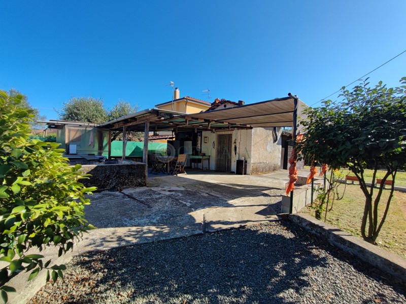 Terreno agricolo in Vendita a Arcola, zona Arcola Piano, 80'000€, 60 m²