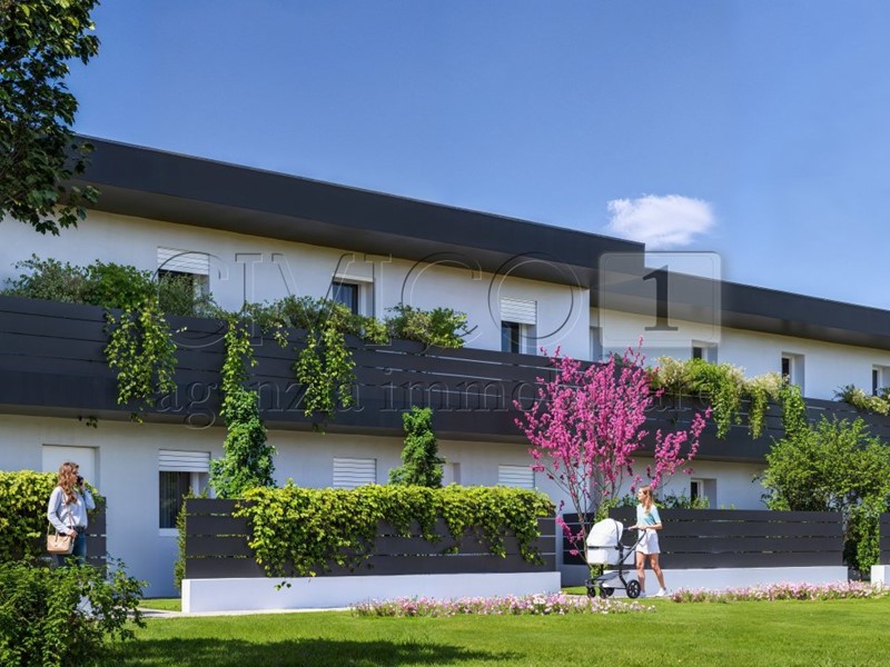 Casa Semi Indipendente in Vendita a Longare, zona Ponte Di Costozza, 375'000€, 130 m², con Box