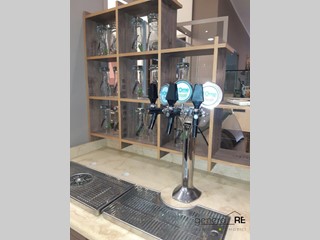 Negozio in Vendita a Pescara, 48'000€, 115 m²