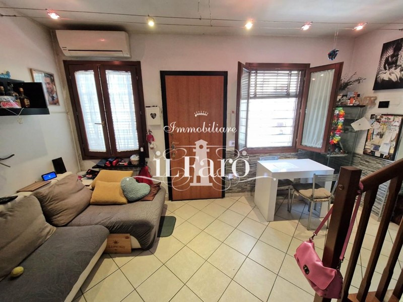 Bilocale in Vendita a Campi Bisenzio, 169'000€, 45 m²