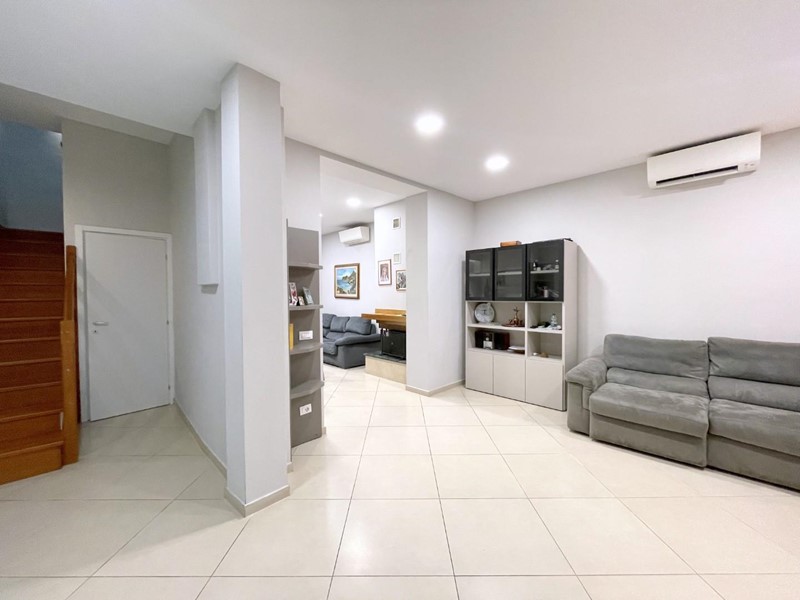 Villetta a schiera in Vendita a Viareggio, 560'000€, 180 m²