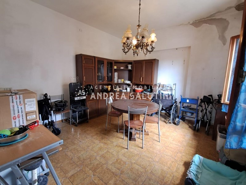 Casa Indipendente in Vendita a Bientina, zona Quattro Strade, 150'000€, 120 m²