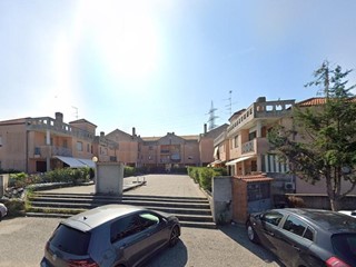 Quadrilocale in Vendita a Robecchetto con Induno, 60'990€, 149 m²