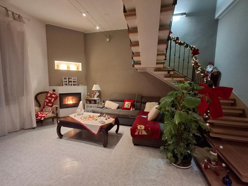 Appartamento in Vendita a Capraia e Limite, 229'000€, 140 m²