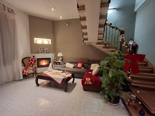 Appartamento in Vendita a Capraia e Limite, 229'000€, 140 m²