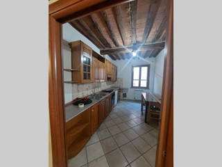 Quadrilocale in Vendita a Castelfranco di Sotto, 60'000€, 75 m², arredato