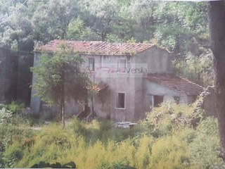 Rustico in Vendita a Pietrasanta, 190'000€, 100 m²