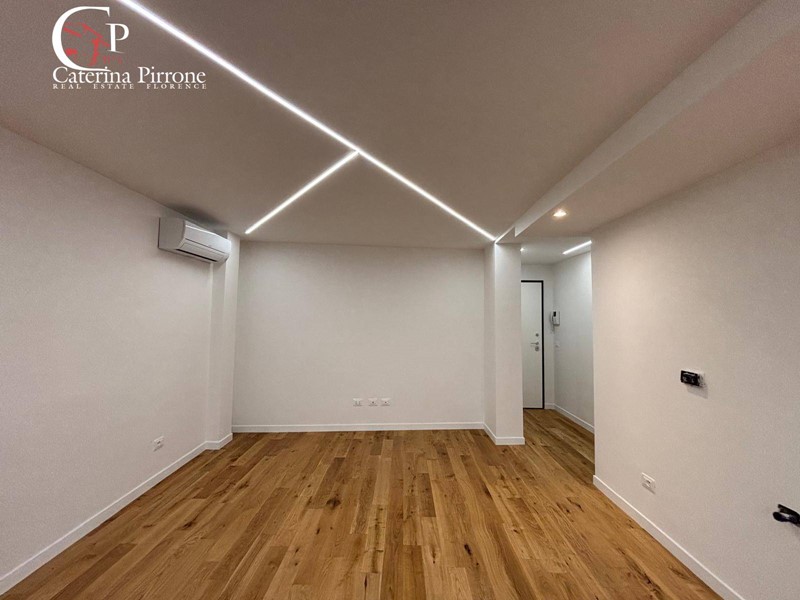 Trilocale in Vendita a Firenze, 345'000€, 70 m²