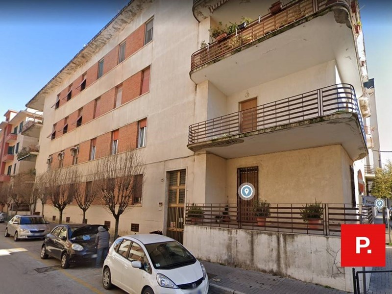 Quadrilocale in Vendita a Caserta, 160'000€, 100 m²