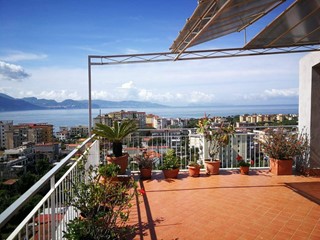 Attico in Vendita a Torre Annunziata, 550'000€, 120 m²