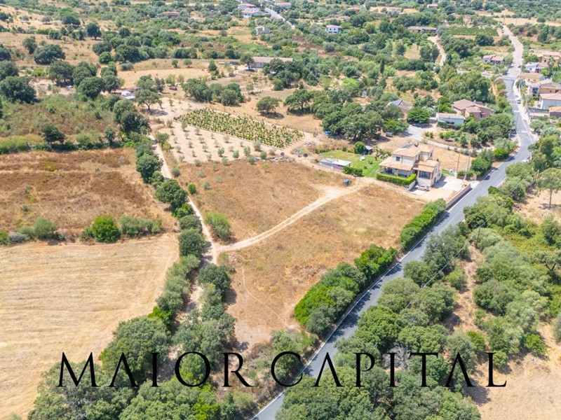 Terreno edificabile in Vendita a Loiri Porto San Paolo, 80'000€, 2116 m²