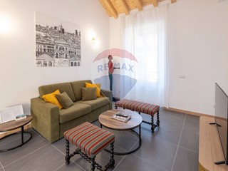 Attico in Affitto a Milano, 2'500€, 101 m²