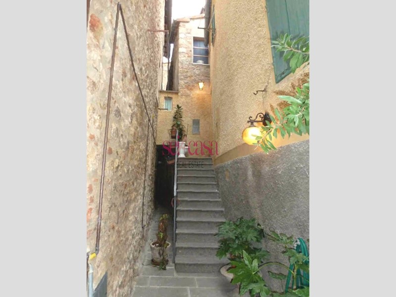 Quadrilocale in Vendita a Grosseto, 90'000€, 80 m²