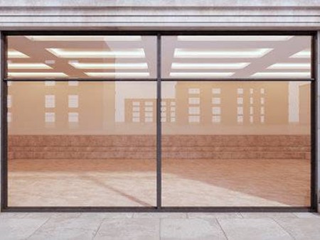 Immobile commerciale in Affitto a Fabriano, 1'000€, 100 m²